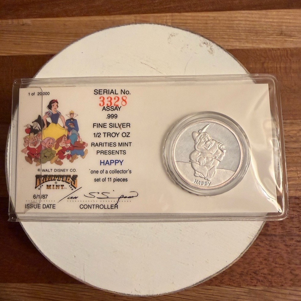 VTG Mint Rarities 1/2 Troy Oz. Snow White HAPPY 50th Anniv Coin
